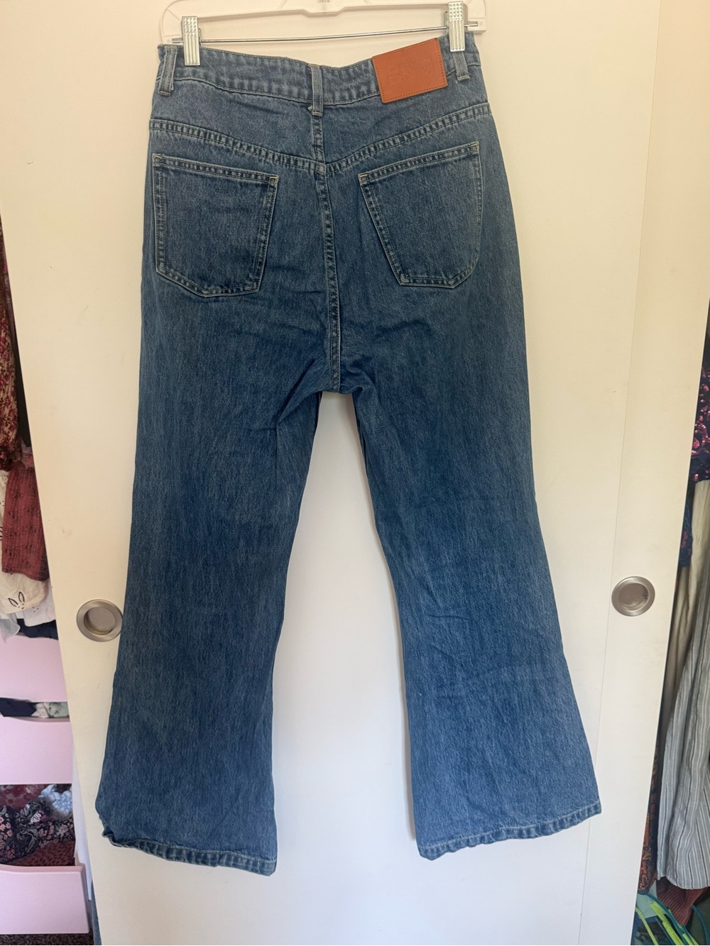 Princess Polly high waist flare jeans - Picture 5 of 8